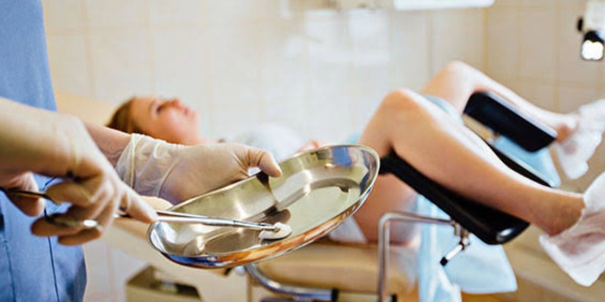 edical professional discussing labiaplasty options with a patient seeking treatment in Frisco | Labiaplasty in Frisco